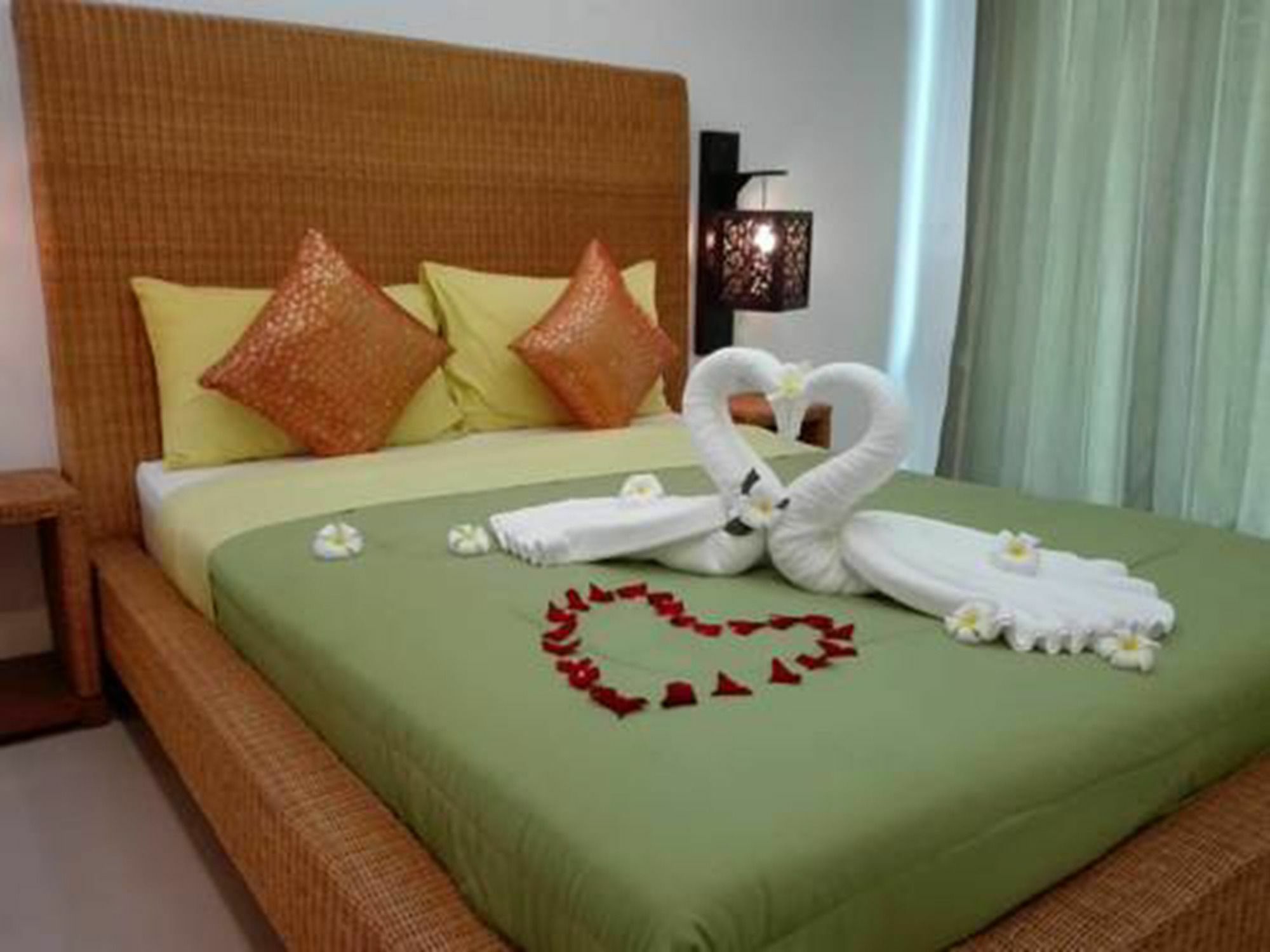 Rockwell Boutique Suites Hua Thanon  Esterno foto